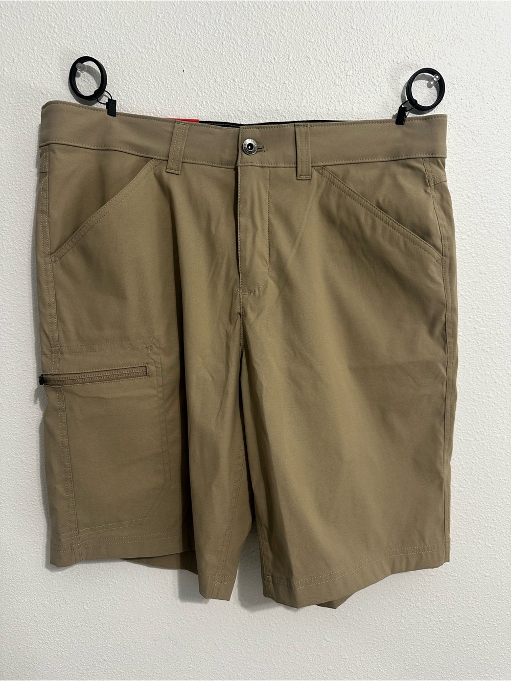 Eddie Bauer Men’s Tan Cargo Shorts